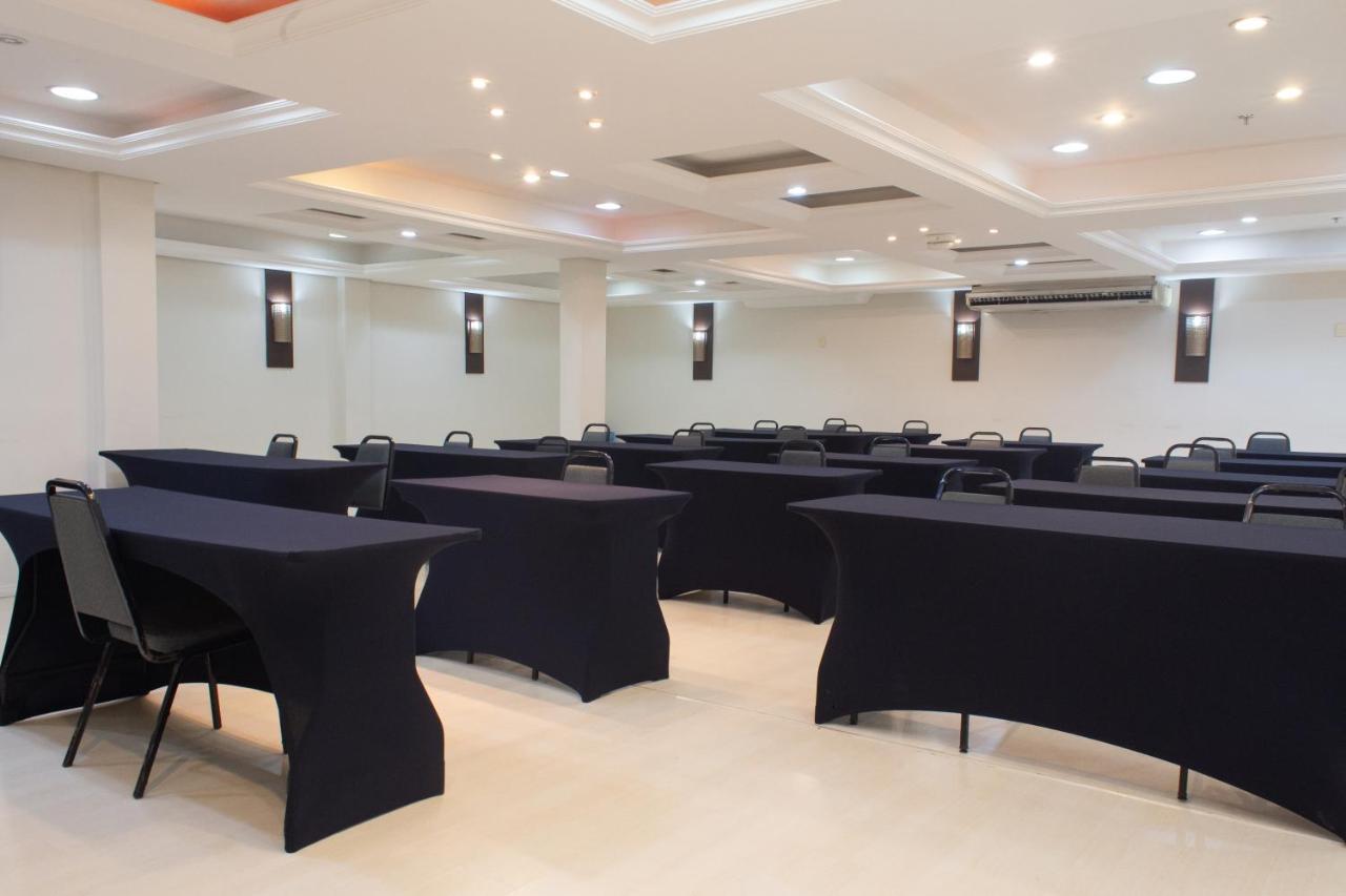 Master Grande Hotel - Proximo Ao Palacio Do Governo Porto Alegre Extérieur photo